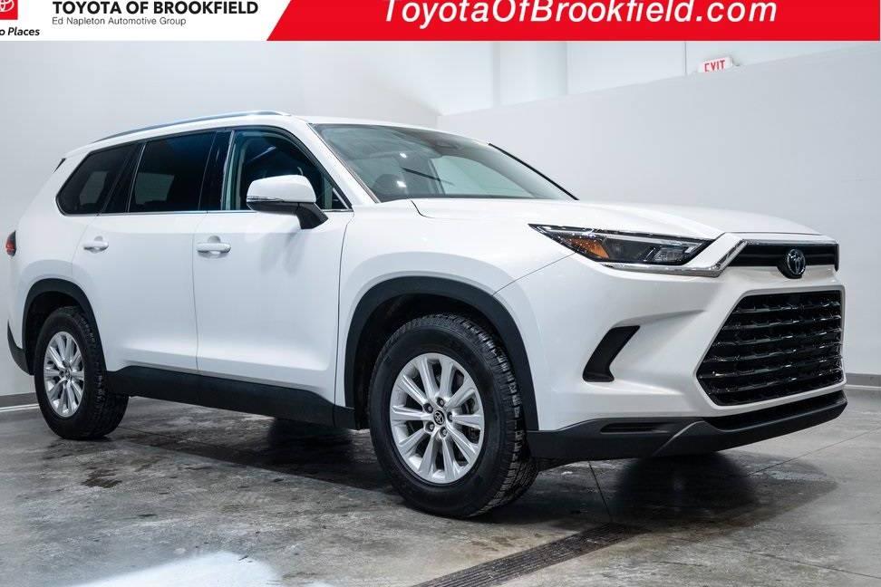 TOYOTA GRAND HIGHLANDER 2024 5TDABAA52RS000123 image